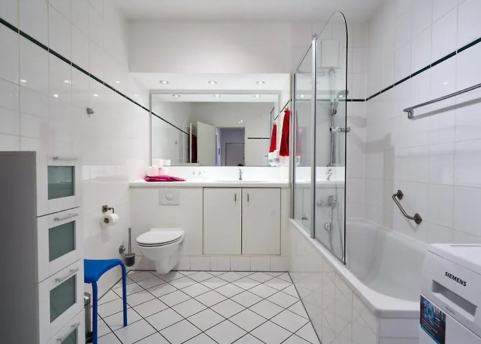 Sun Balcony Friedrichstadt Aparthotel 3*